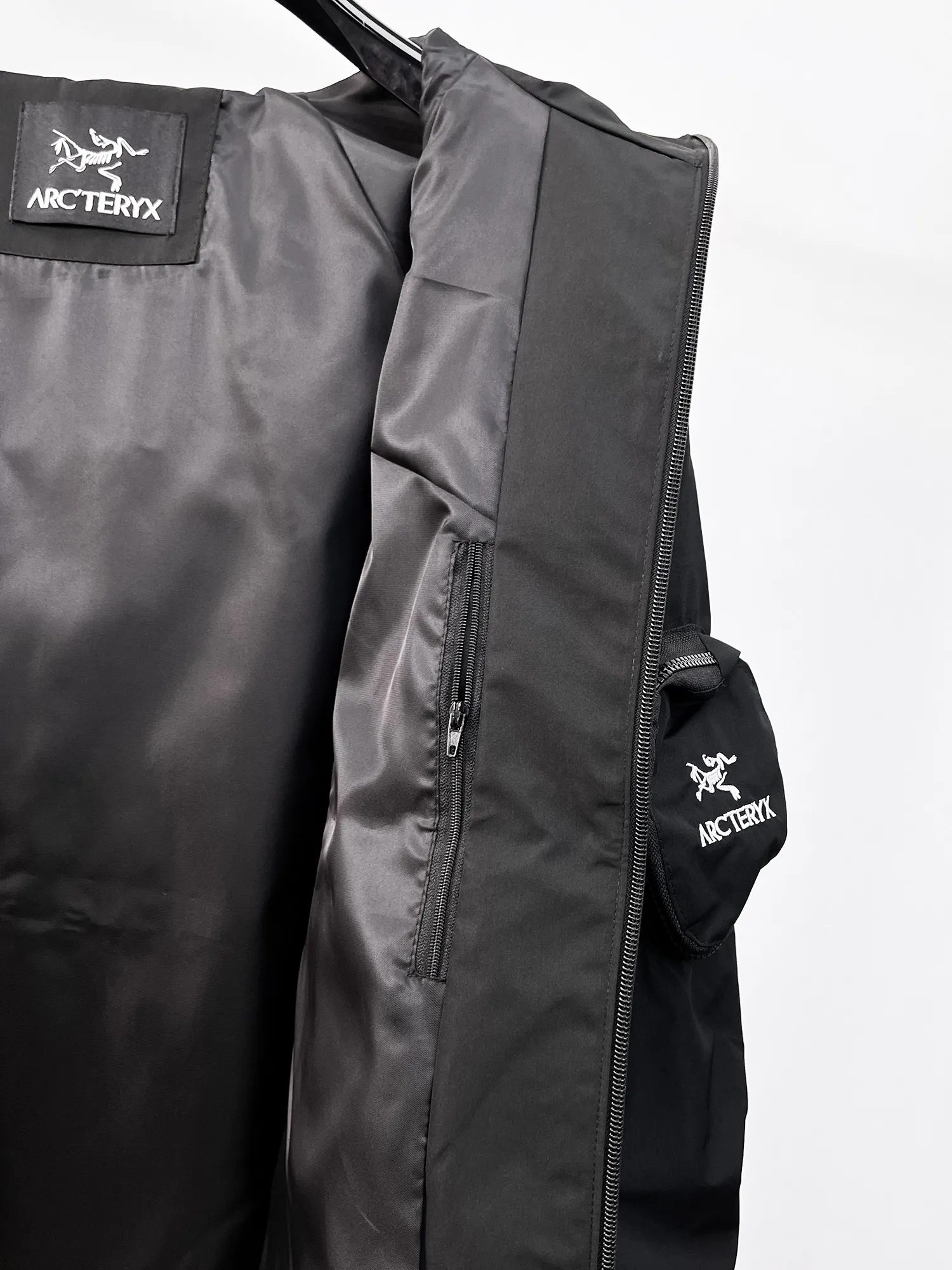 Same Style， ， 2026 New Arrival ，Original Premium Breathable ， ， ， Quality。 ， Sizes：M～3XL，